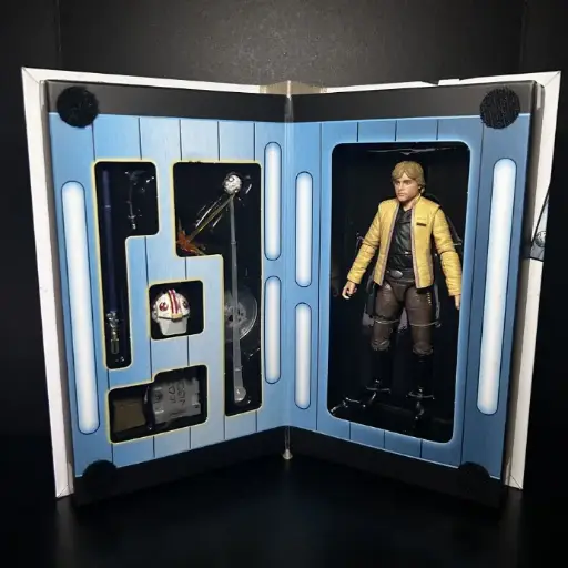 [9085] Luke Skywalker (Skywalker Strikes)