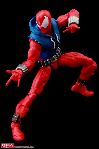 [9003] Scarlet Spider Retro  - Marvel Legends 