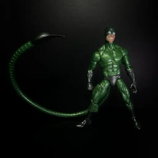 [9021] Scorpion (Head Bob) - Marvel Legends